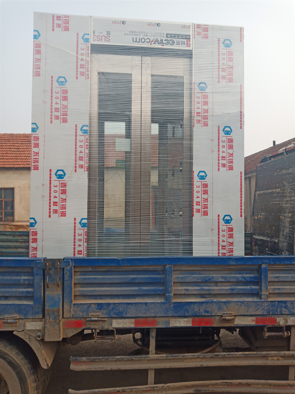 雙人風淋室的技術(shù)特點有哪些呢?